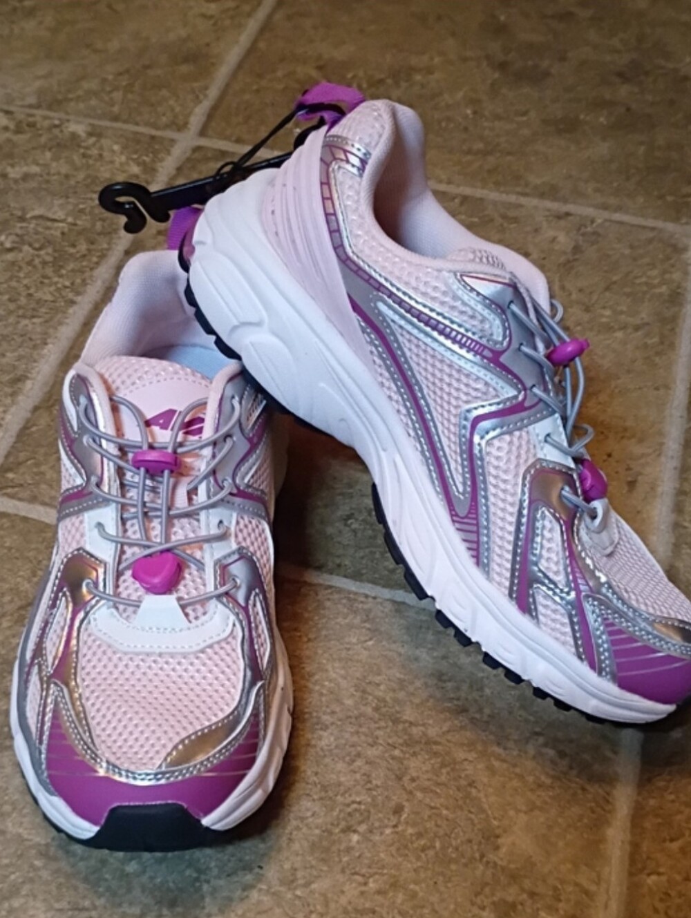 Avia NWT Women's Sport Bungee Pink, Purple & Silver Athletic Sneakers  Size 7